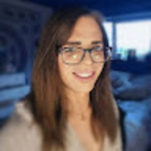 Meet your Posher, Alli